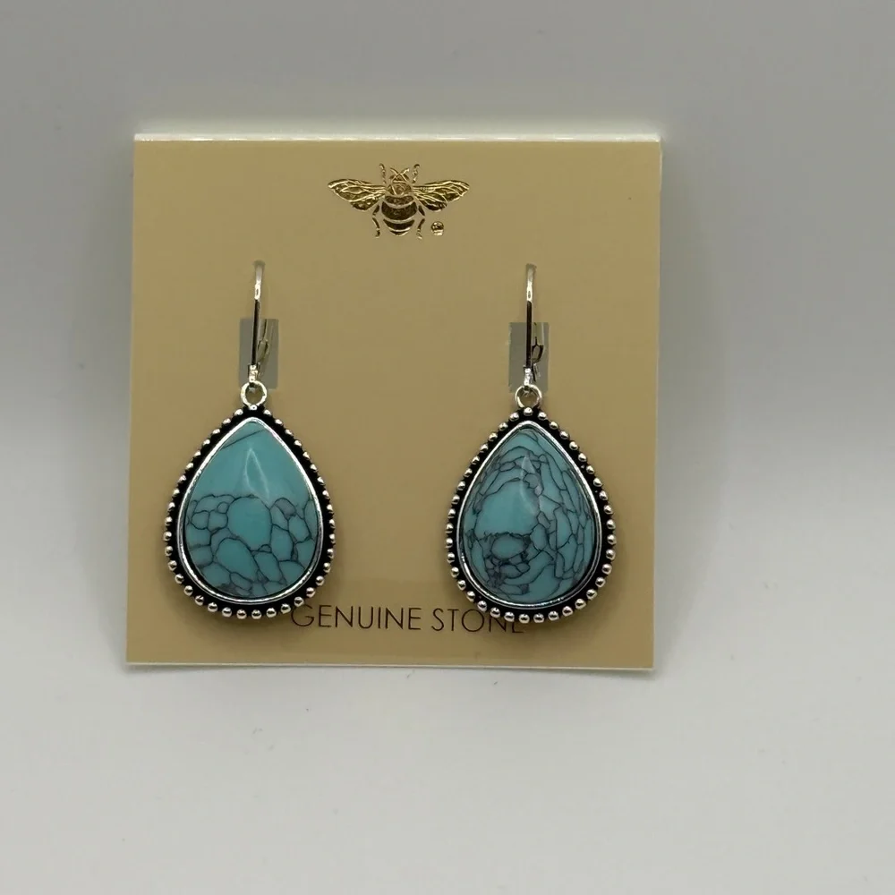 Blue and Silver Teardrop Earrings with Vintage Design - Picture 2 of 3